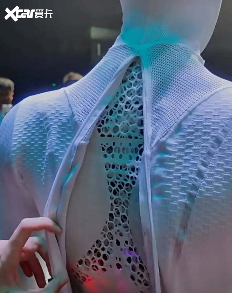 终观察之:机器人赛道“车”满为患AG真人国际厅驭见25中国车市年(图5) 终观察之:机器人赛道“车”满为患AG真人国际厅驭见25中国车市年(图5)